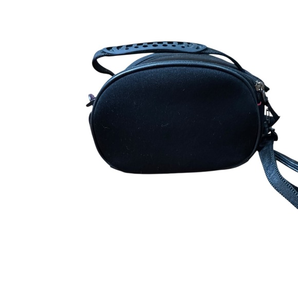 SwissGear Black Camera Bag with Multiple Compartments - Picture 7 of 9